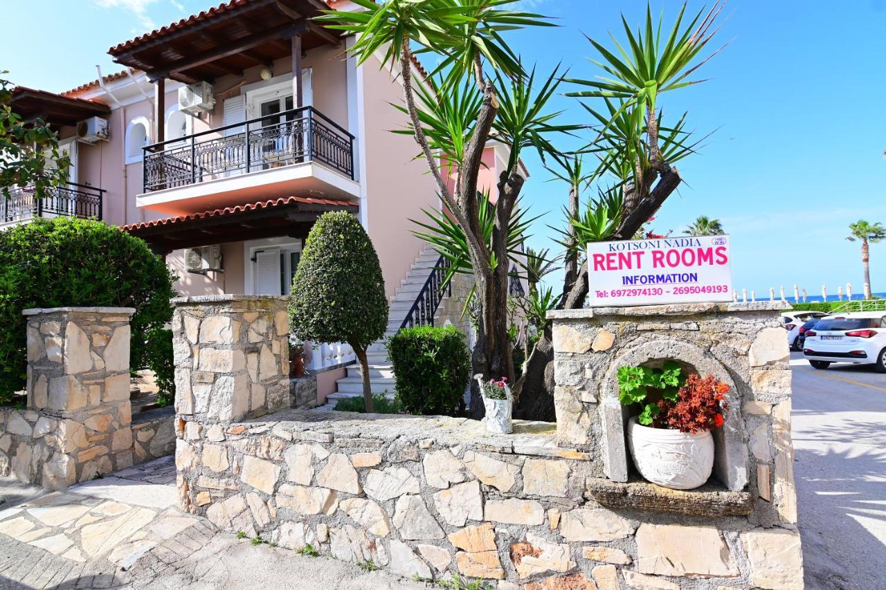 Nadia'S Studios & Apartments In Argasi, Sea-View Eksteriør bilde